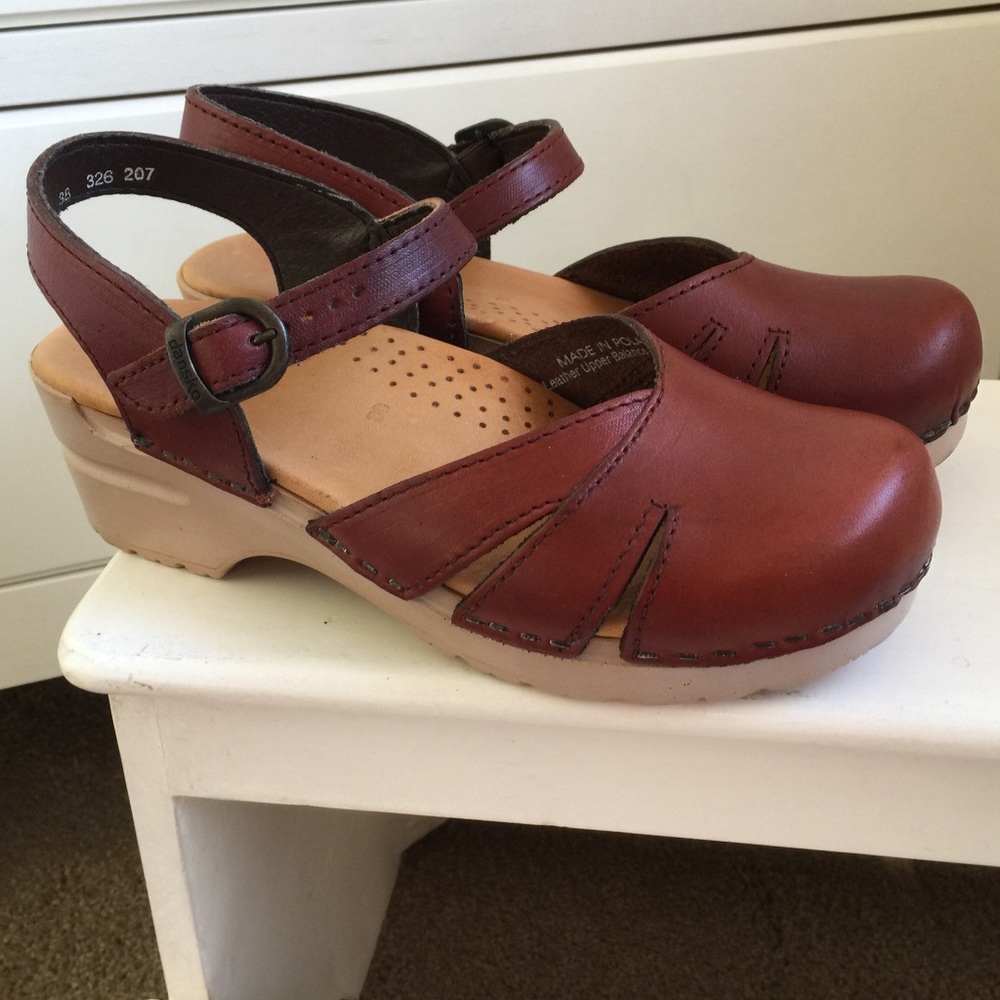 NWOT DANSKO Margrete Sandals, Clogs, Mary Janes
